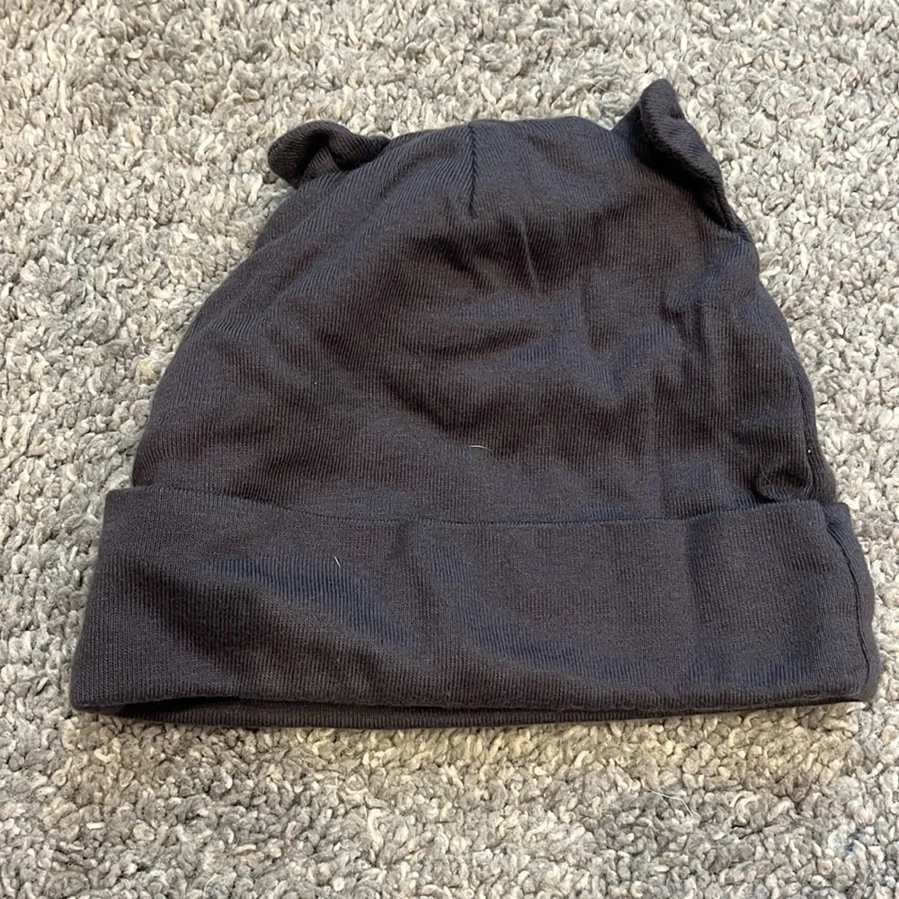 Infant Beanies EUC
